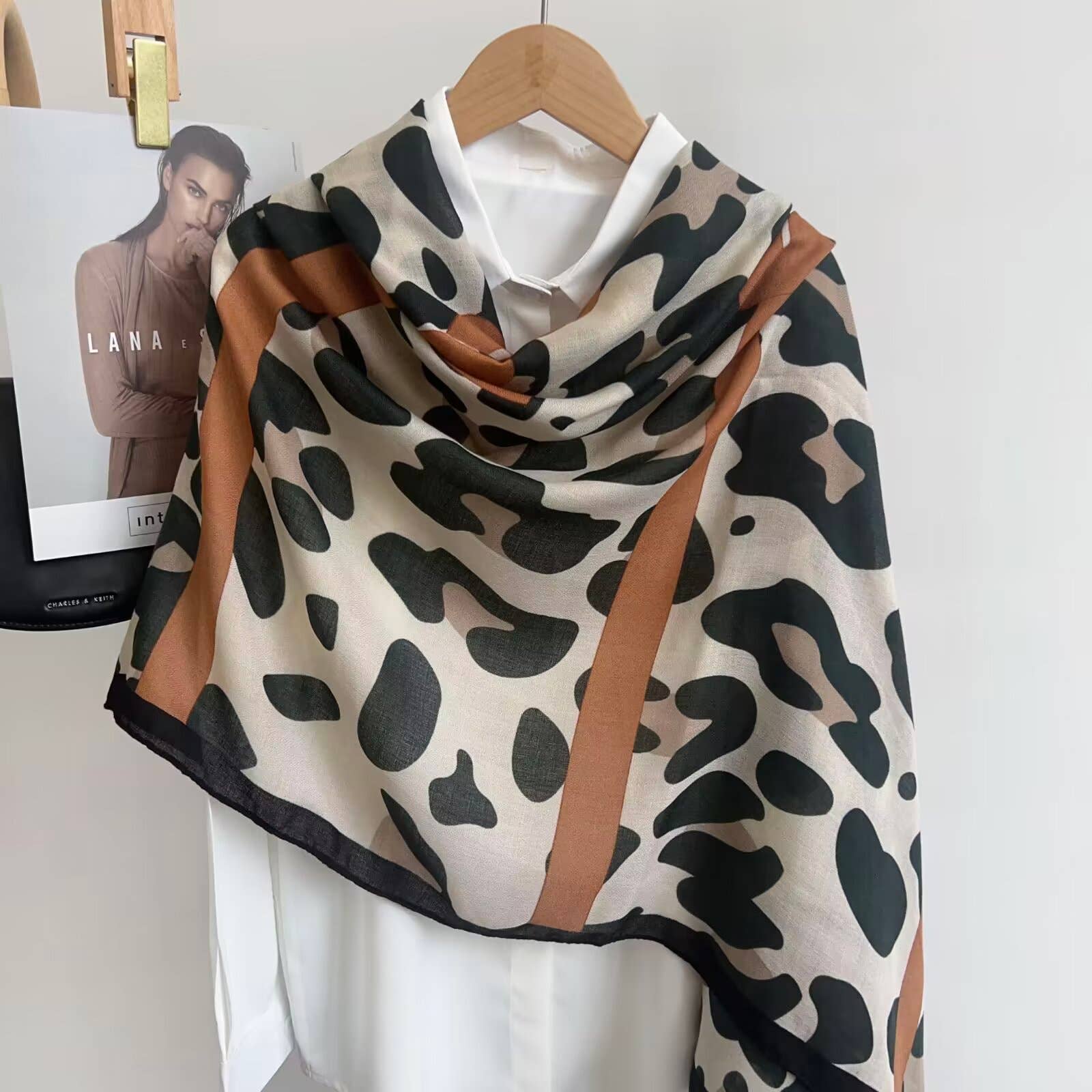 Brown Scarf – Cheetah Collection