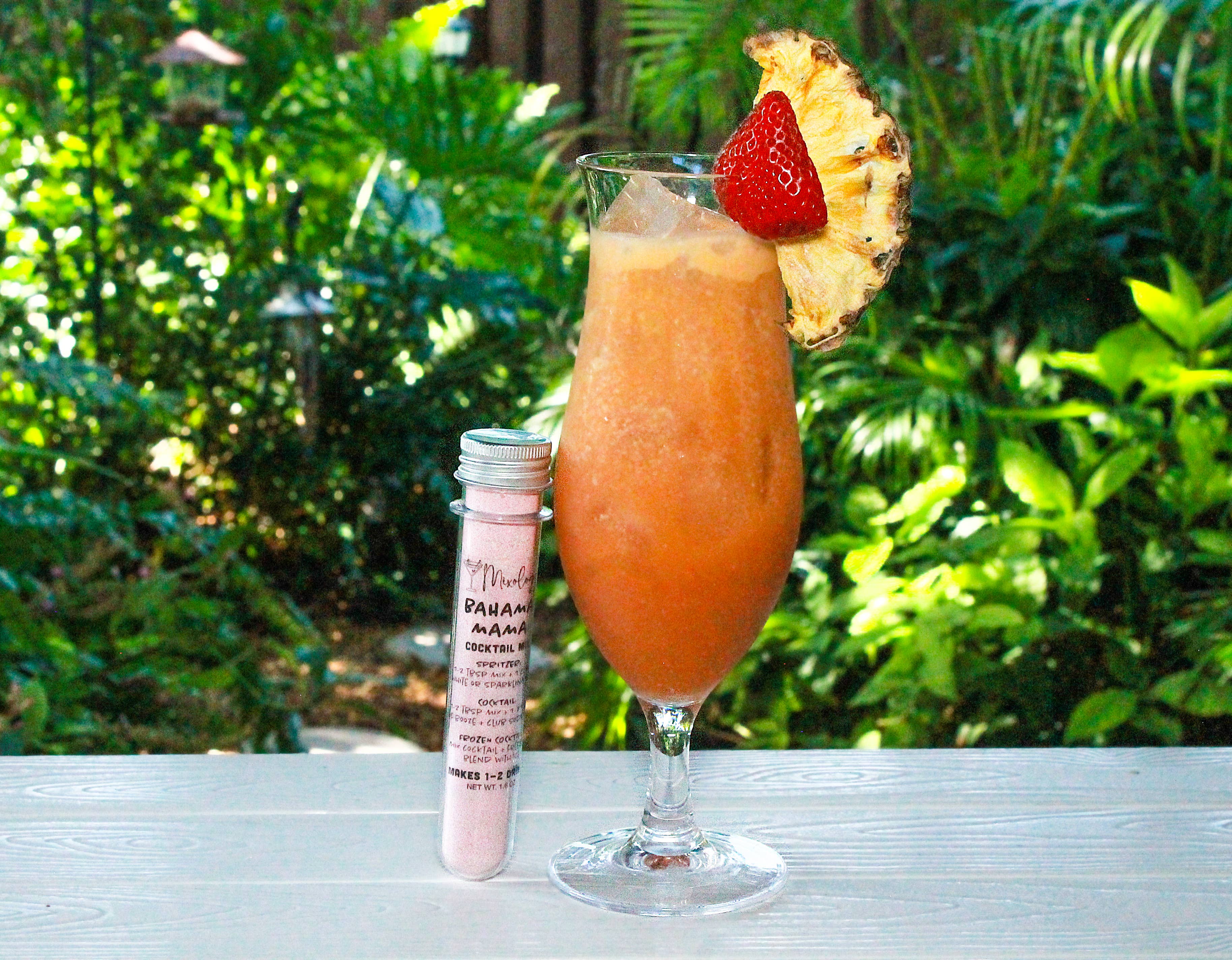 Cocktail Mix Shots: Bahama Mama