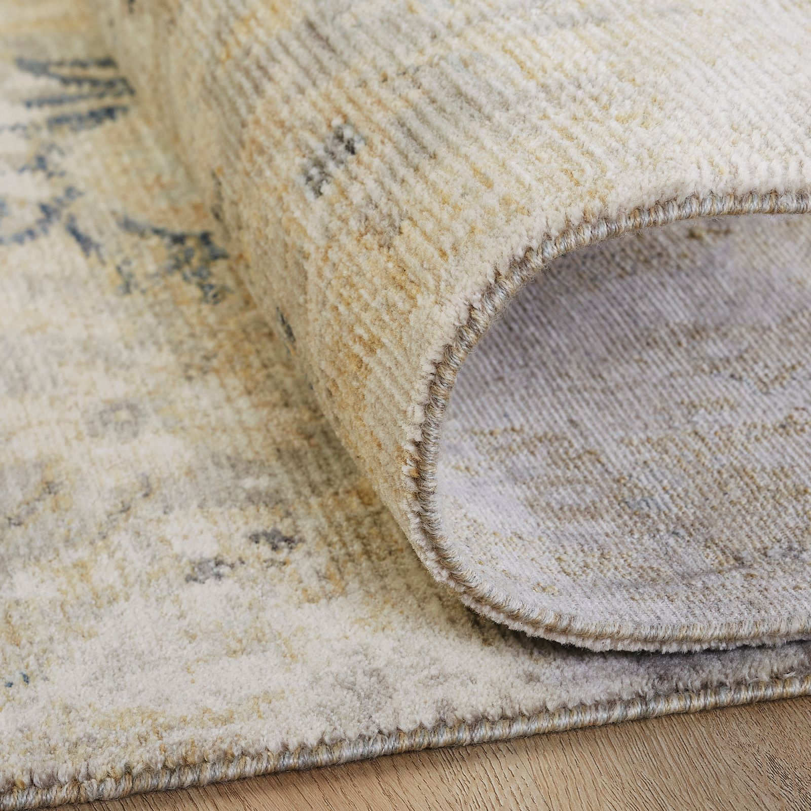 Blooma Pearl Grey Area Rug (7'6" x 9'6")