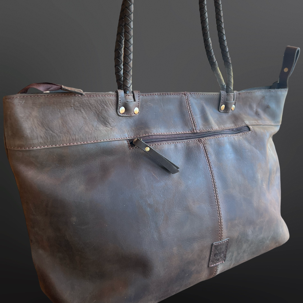 Equestrian Snaffle Bit Newmarket Leather Tote Bag Purse: Newmarket