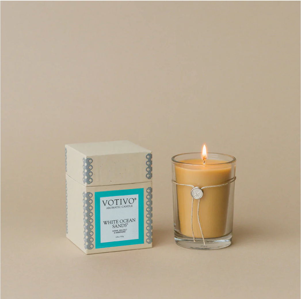 6.8 oz Aromatic Candle- White Ocean Sands